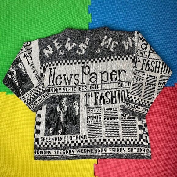 Vintage 80s Adele Boho Knit Sweater Newspaper Print Acrylic Knit Size Medium Rap - Picture 2 of 12